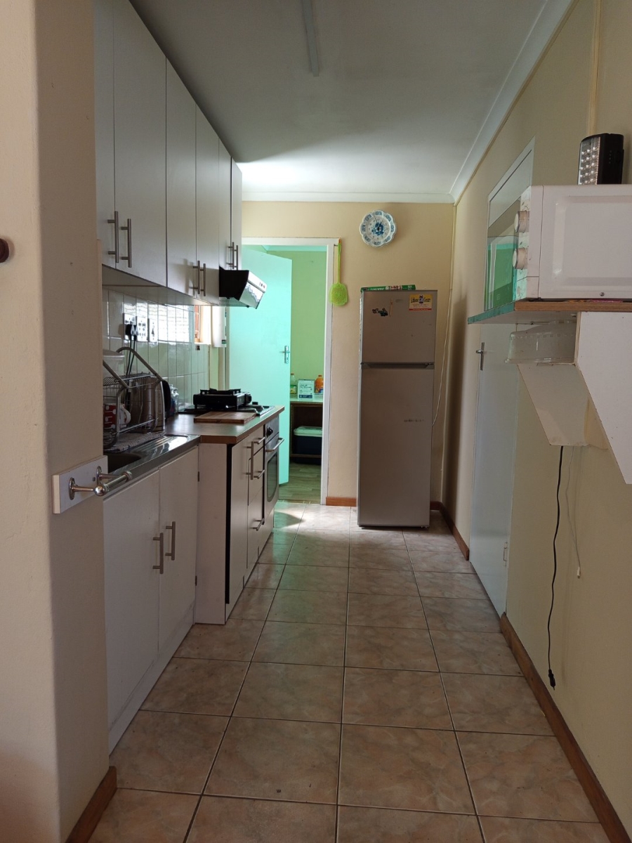 6 Bedroom Property for Sale in Rondebosch East Western Cape